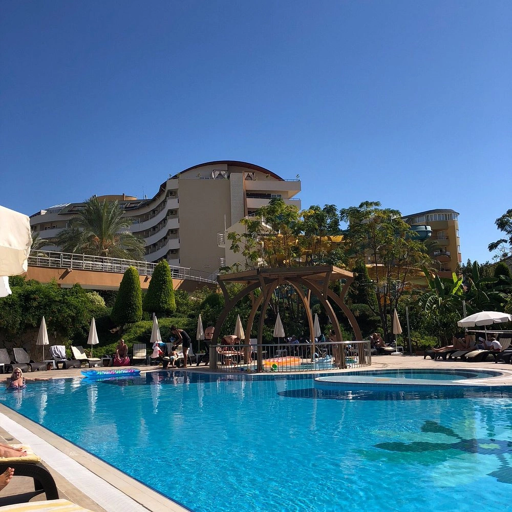 Alaiye Resort & Spa Hotel
