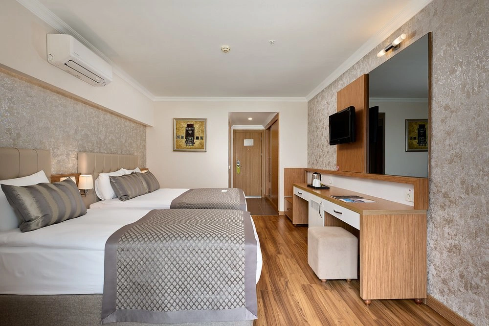 Annabella Diamond Hotel & Spa image 5