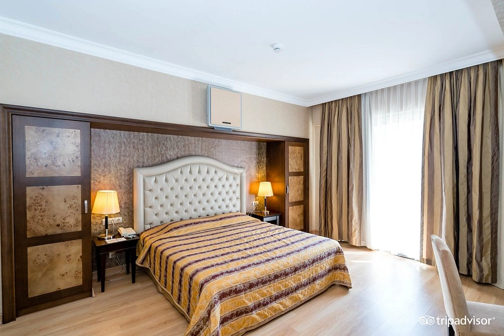 Grand Pasa Hotel