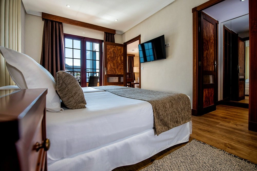 Paradise Park Fun Lifestyle Hotel
