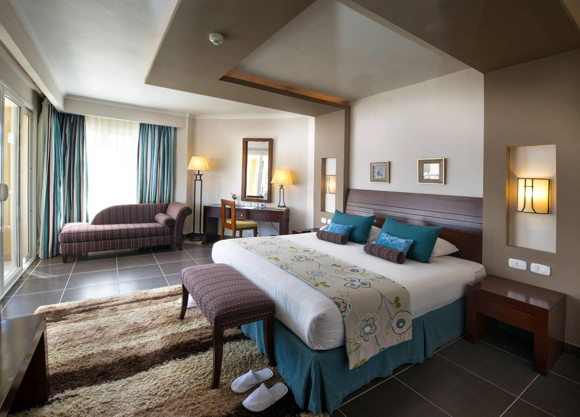 Amwaj Oyoun Resort & Casino
