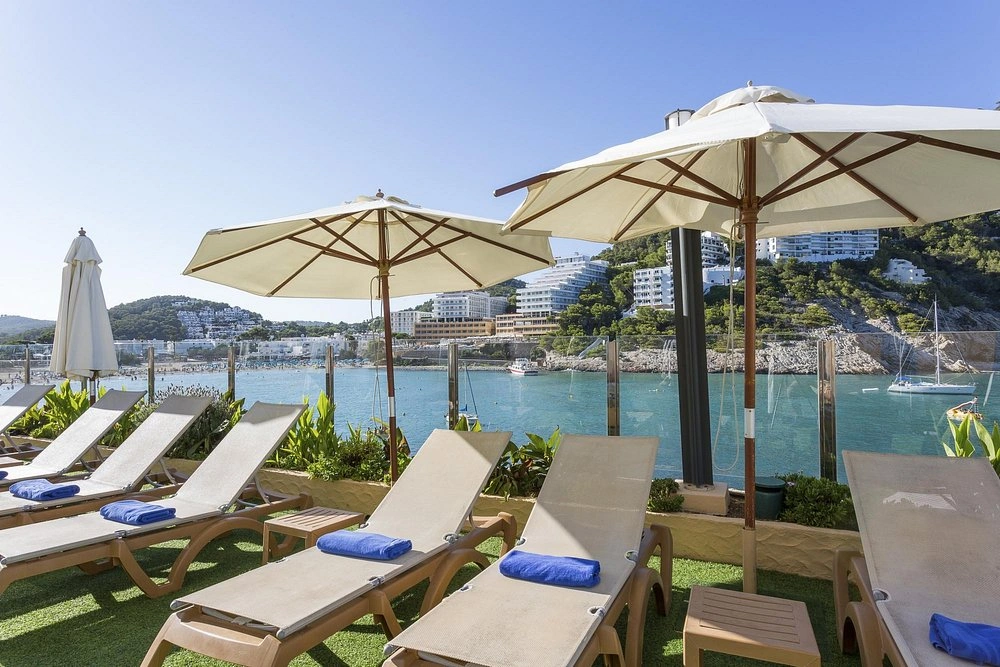 Palladium Hotel Cala Llonga image 2