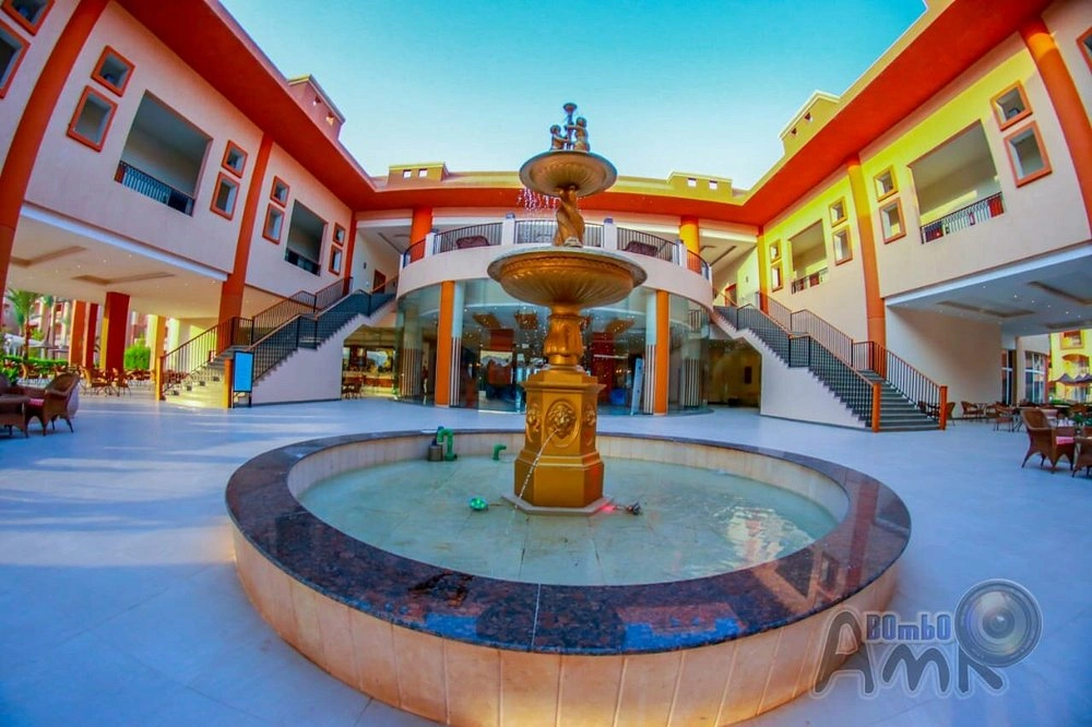 Parrotel Lagoon Waterpark Resort
