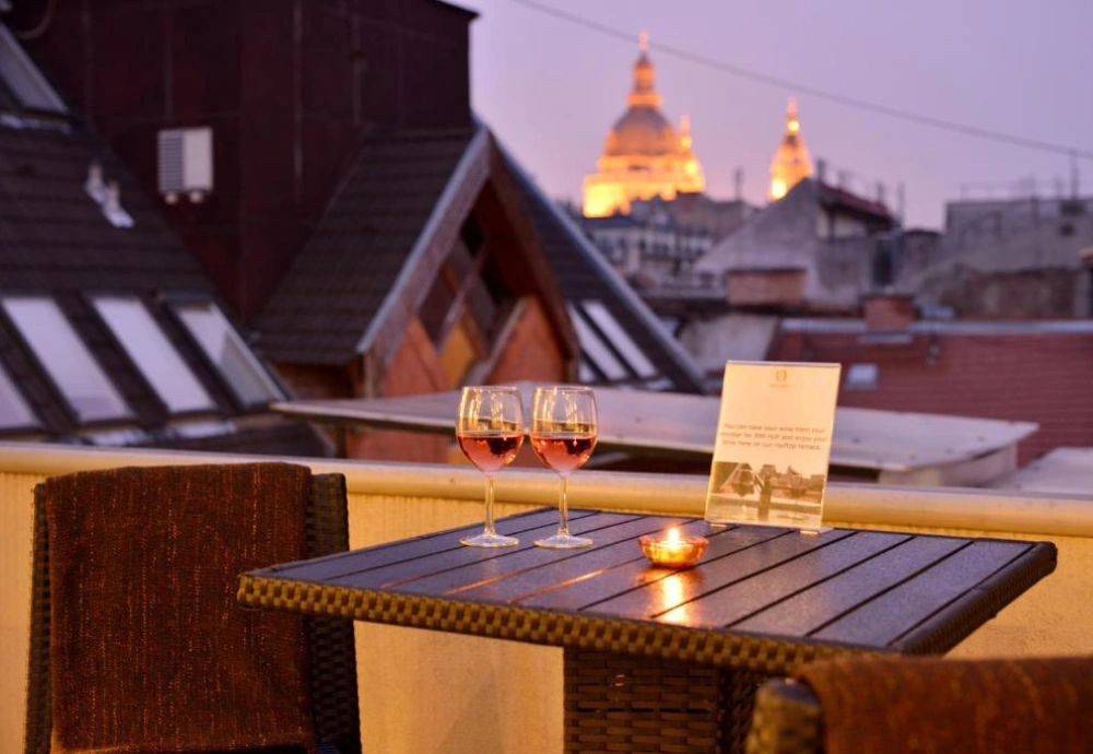 Opera Garden Hotel & Apartments
