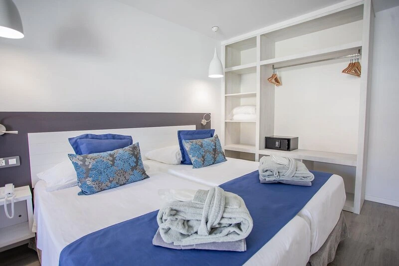 Servatur Casablanca Suites & Spa