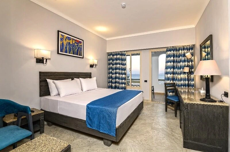 Invidia Coral Beach Tiran