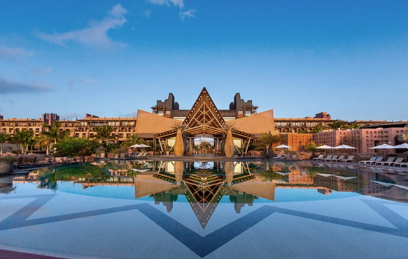 Lopesan Baobab Resort