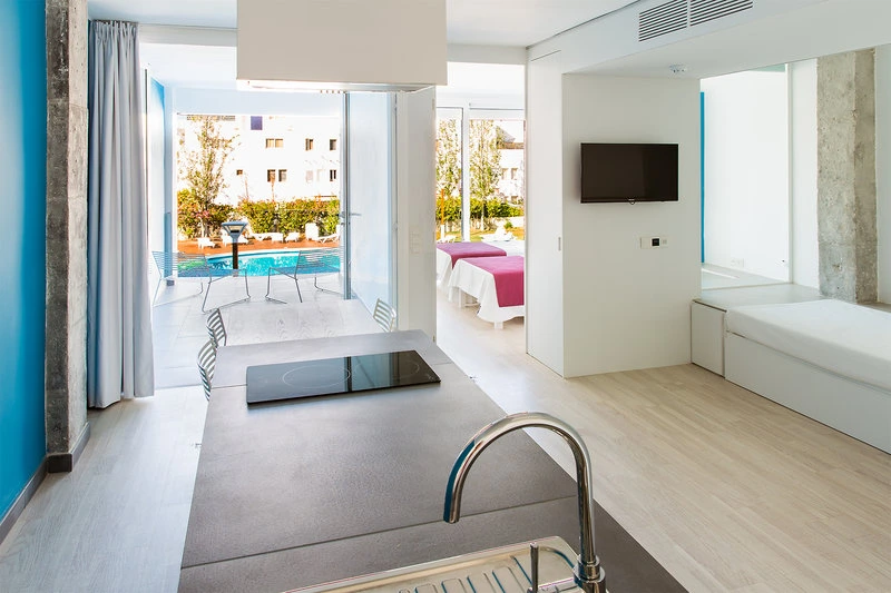 Ebano Hotel Apartments & Spa