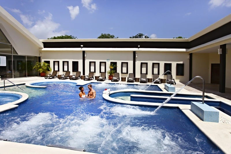 Sandos Caracol Nature Resort & Water Park