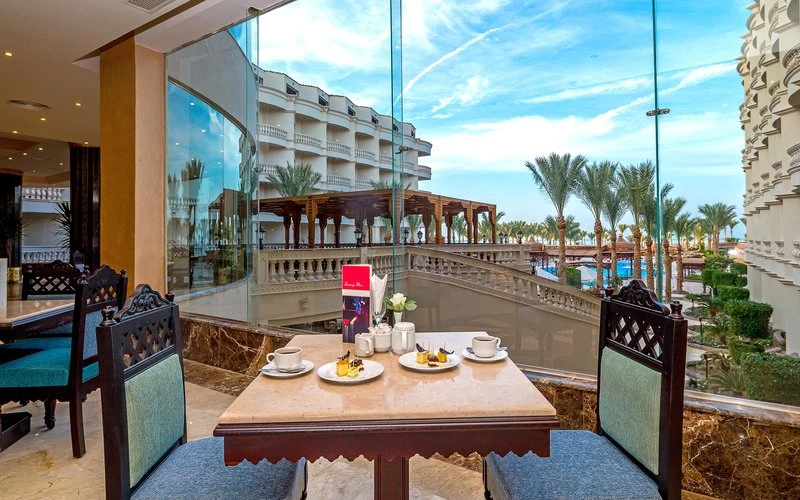 SUNRISE Serano Aqua Park Resort