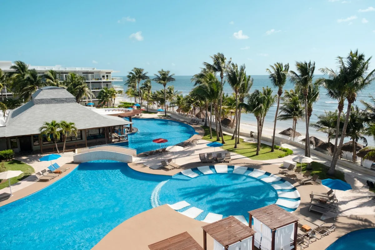 Azul Beach Resort Riviera Cancun, By Karisma