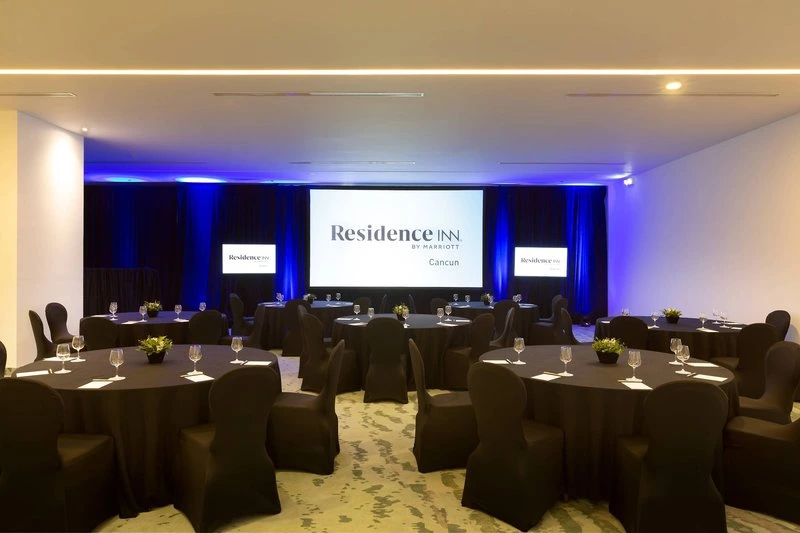 Residence Inn Cancun Hotel Zone
