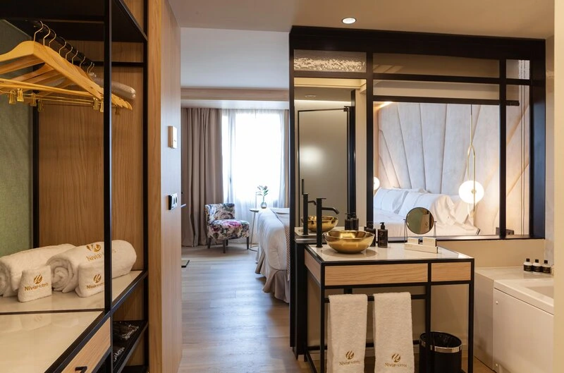 Nivia Born Boutique Hotel