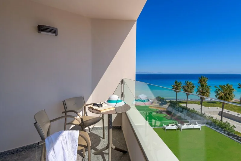 Avra Beach Resort Hotel & Bungalows