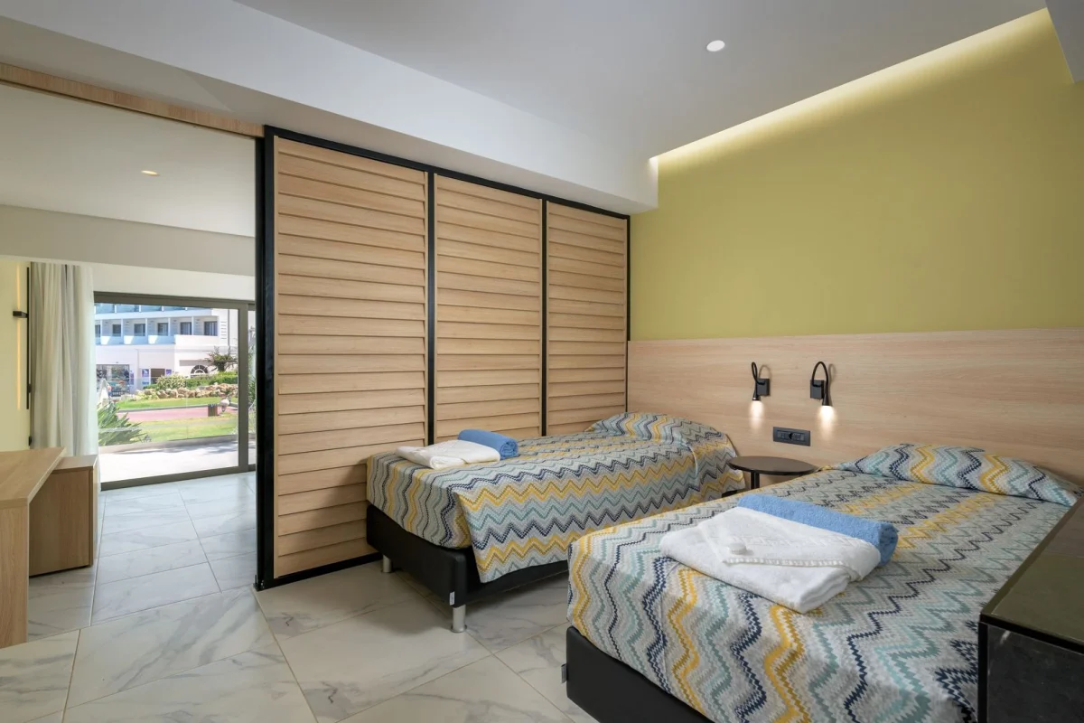 Avra Beach Resort Hotel & Bungalows
