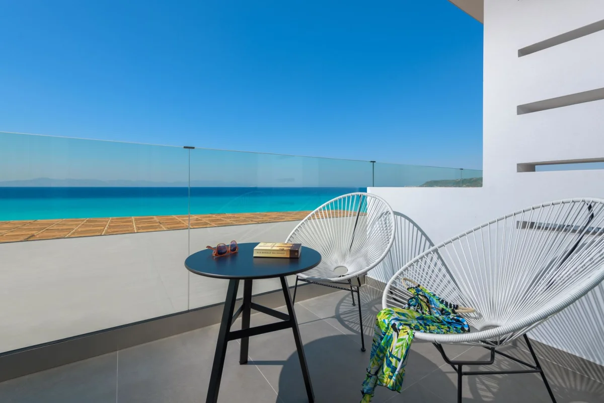 Avra Beach Resort Hotel & Bungalows