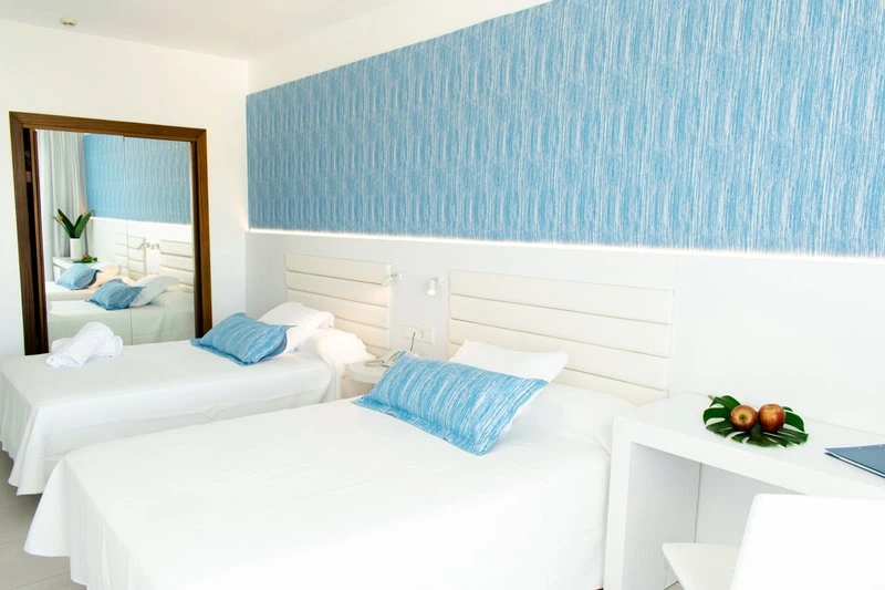 Reverence Life Hotel