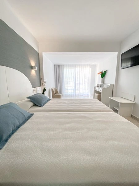 Reverence Life Hotel