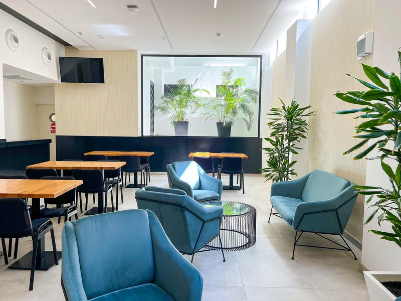Hotel MG Poniente