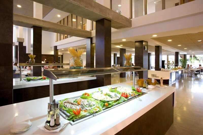 R2 Romantic Fantasia Dreams & Suites Hotel