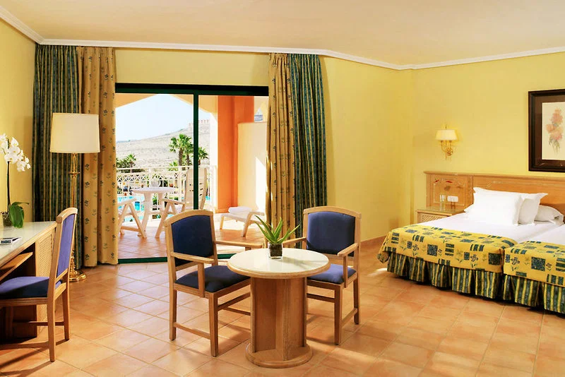 H10 Playa Esmeralda