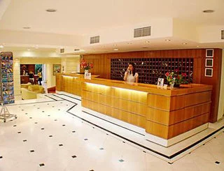 Gallery 5