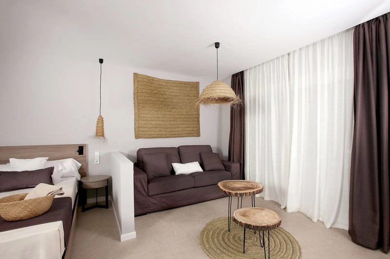Eques Petit Resort