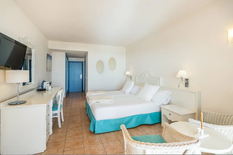 Iberostar Waves Playa Gaviotas