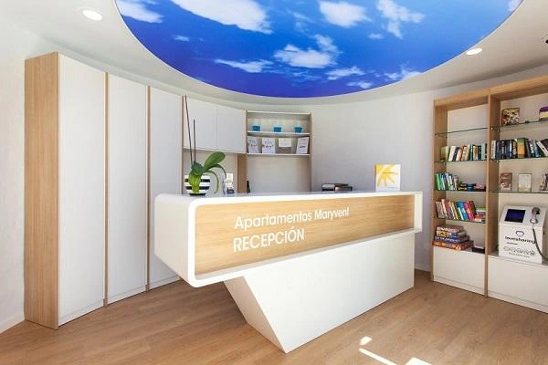 R2 Maryvent Beach Apartment