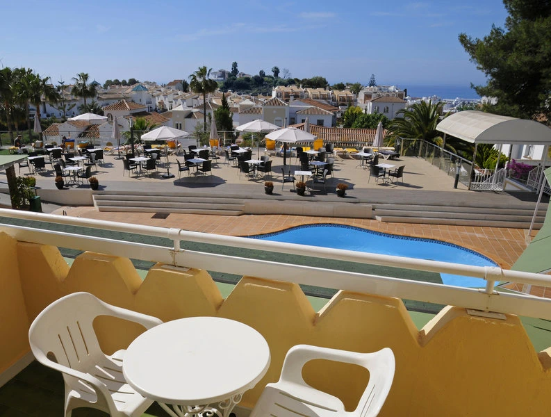 Hotel Nerja Club by Dorobe Hotels