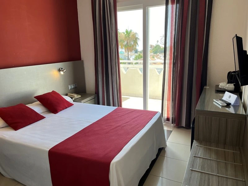 Hotel Nerja Club by Dorobe Hotels
