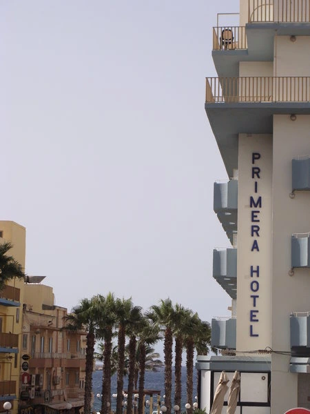 Primera Hotel