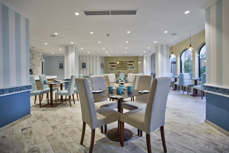 Hotel Santana