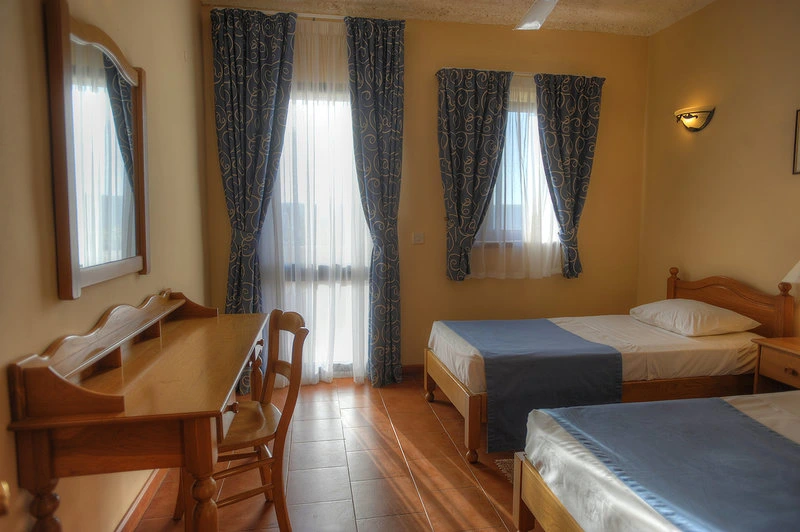 Cornucopia Hotel