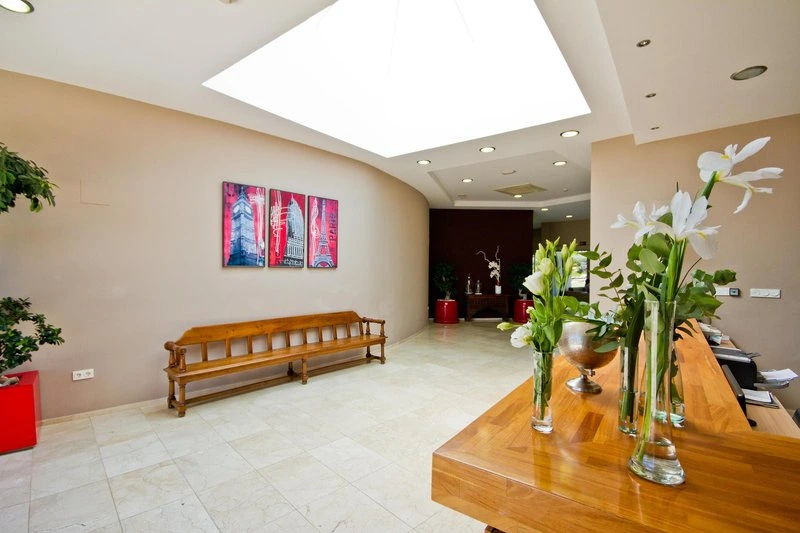Gallery 4