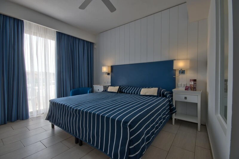 db Seabank Resort & Spa