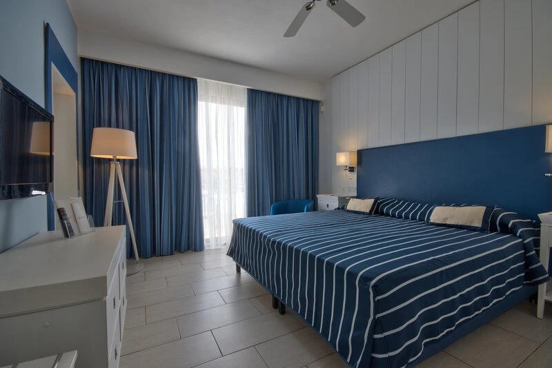 db Seabank Resort & Spa