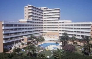 Hotel Parasol by Dorobe