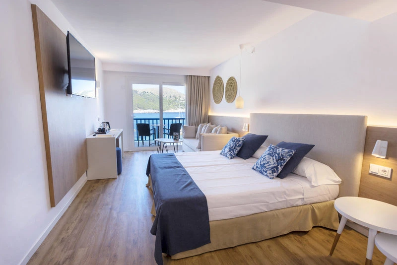 Parque Nereida Suites Hotel