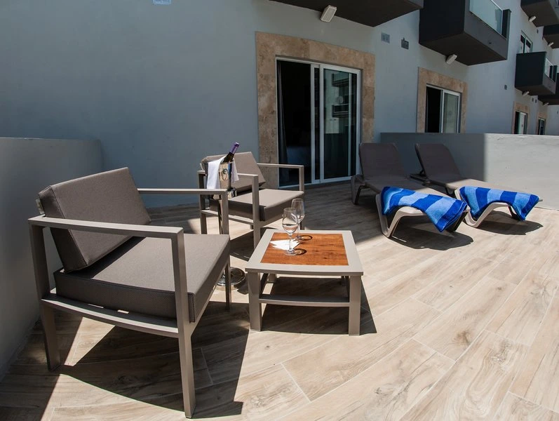Pebbles Resort (Oct - May) / Bora Bora Ibiza-Malta Resort (Jun - Sep)