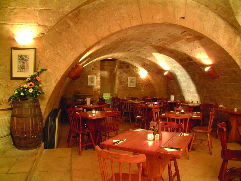 Castille Hotel