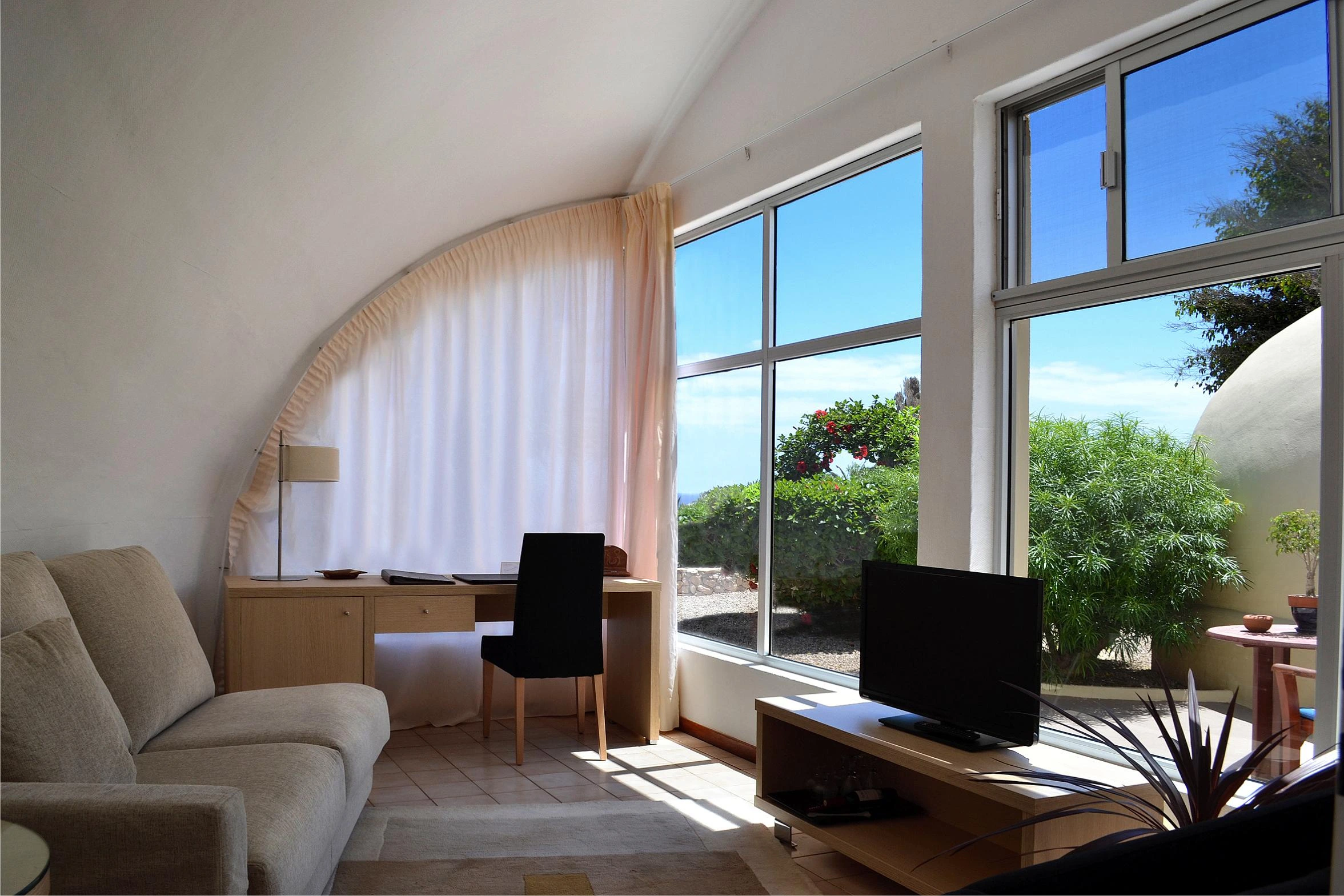 LIVVO Risco del Gato Suites