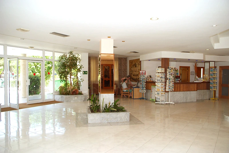 Gallery 2