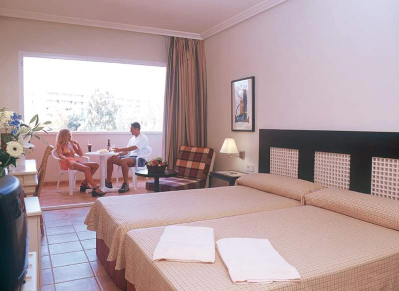 H10 Salauris Palace
