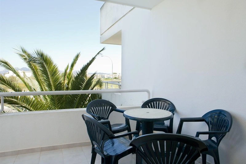 Cabot Las Velas Apartments