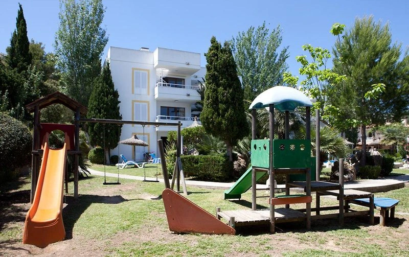 Cabot Las Velas Apartments