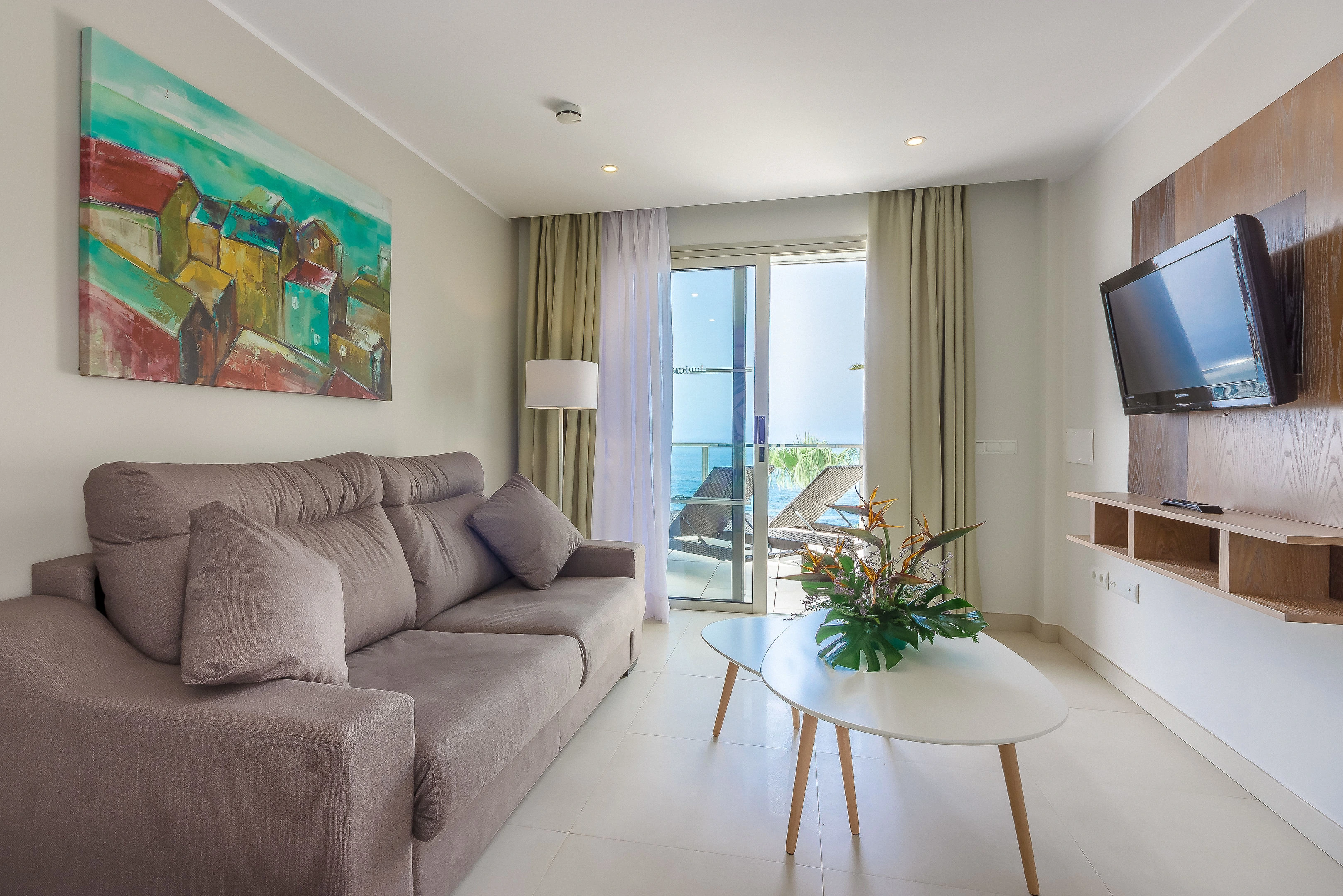 Klayman Diamond Aparthotel