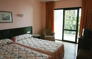 Perla Marina Hotel