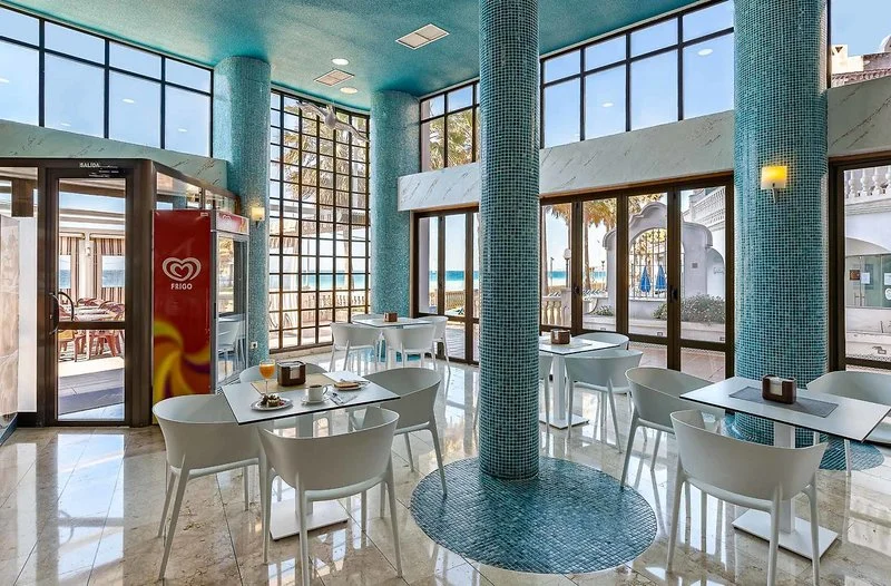 Perla Marina Hotel