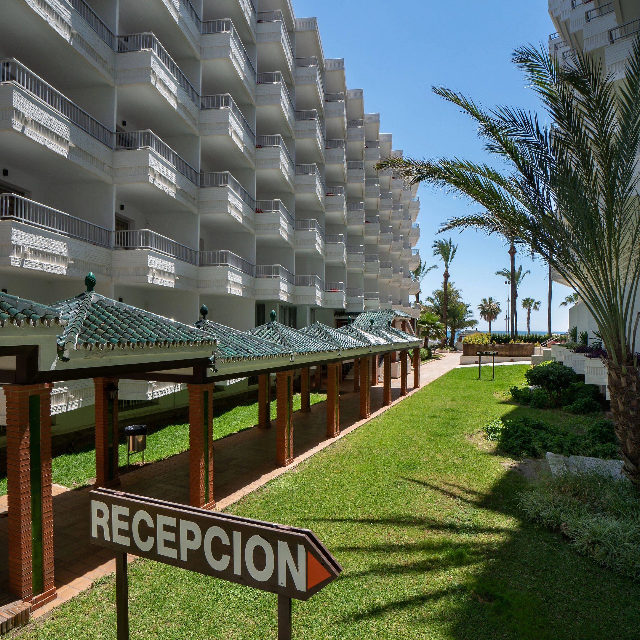 Hotel Apartamentos Bajondillo